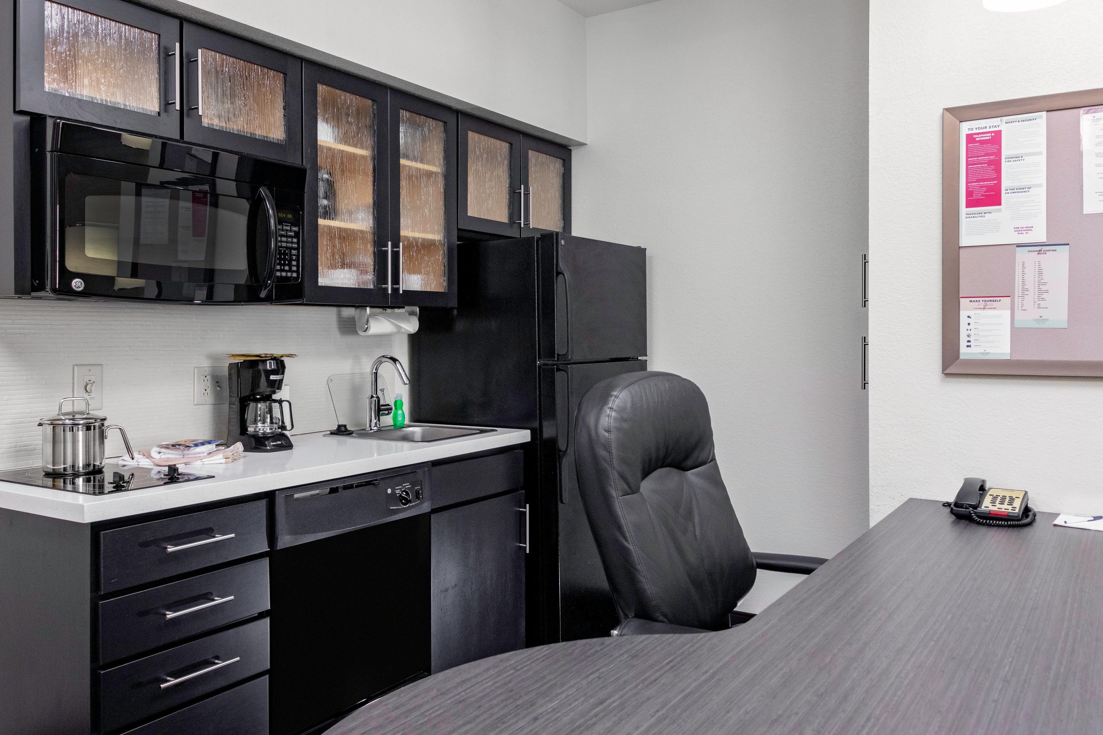 Candlewood Suites Warner Robins By Ihg Bagian luar foto