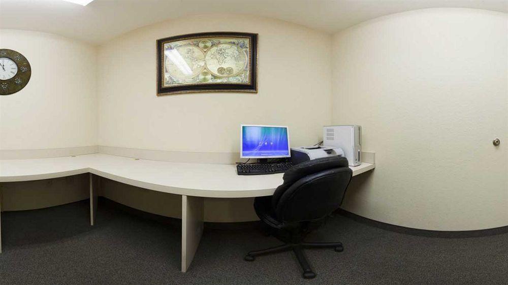 Candlewood Suites Warner Robins By Ihg Bagian luar foto